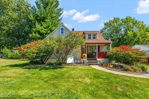 3812 Miramar Ave NE, Grand Rapids, MI 49525