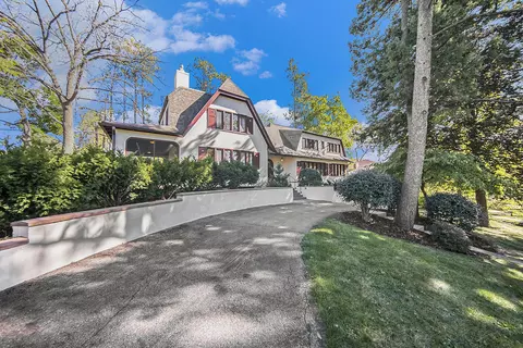 2111 Brockman Blvd, Ann Arbor, MI 48104