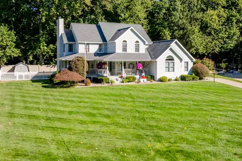 109 Orleans Cir, St. Joseph, MI 49085