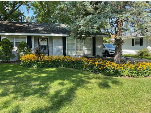 31 Vogt St, Coldwater, MI 49036