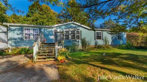 8051 S M66 Hwy, Nashville, MI 49073