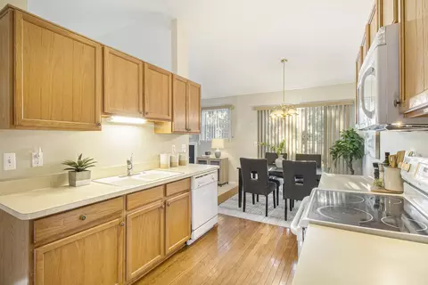 222 Commons Ct, Saline, MI 48176 photo 10