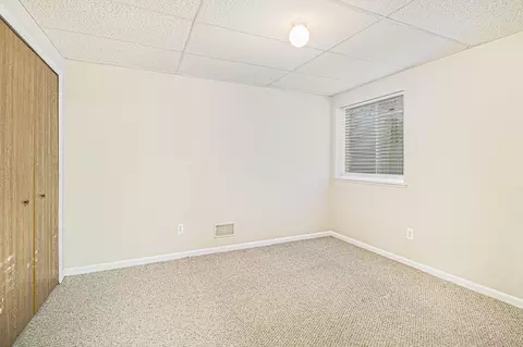 222 Commons Ct, Saline, MI 48176 photo 24
