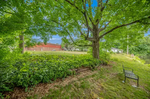 427 Hicks St, Plainwell, MI 49080 photo 17