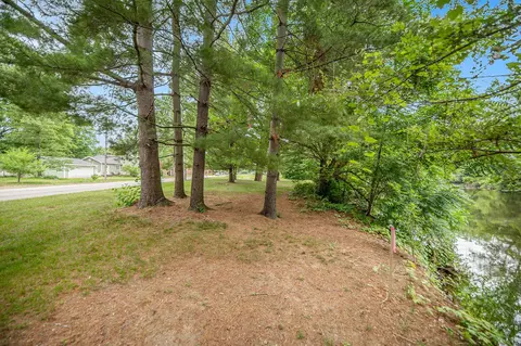 427 Hicks St, Plainwell, MI 49080 photo 23