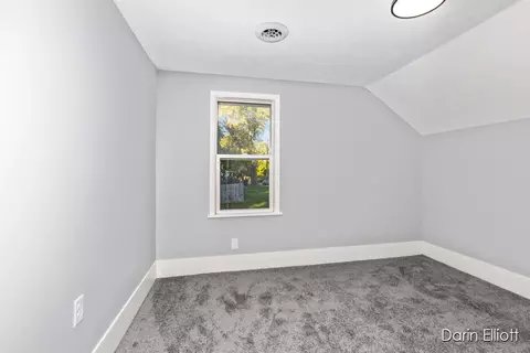 539 Brooks St, Ionia, MI 48846 photo 17