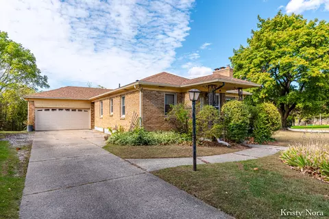 2787 Coit Ave NE, Grand Rapids, MI 49505
