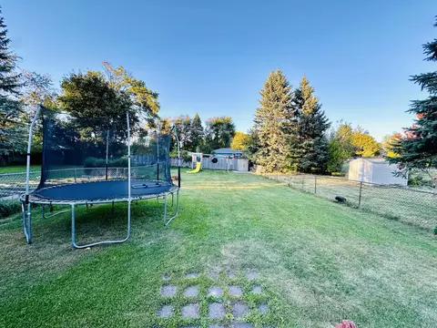 608 Royal Dr, Jackson, MI 49202 photo 15