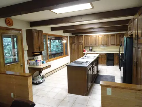 469 E Kott Rd, Manistee, MI 49660 photo 6
