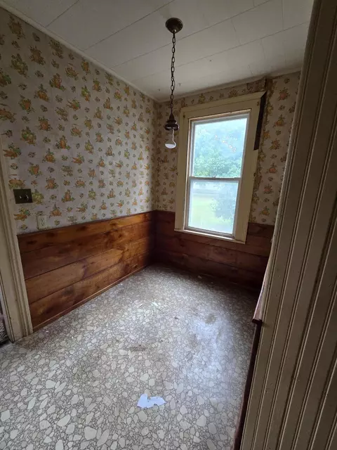 103 S Railroad St, Allen, MI 49227 photo 13