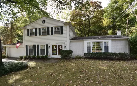 26831 Westmeath Ct, Farmington Hills, MI 48334