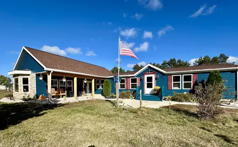 10225 Summit City Rd, Kingsley, MI 49649