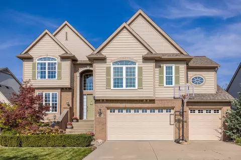 49735 Parkside Dr, Northville, MI 48168
