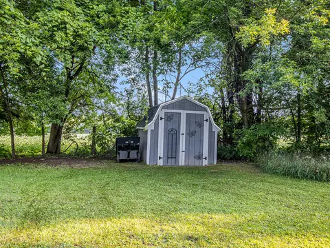 181 106th, Plainwell, MI 49080 photo 29