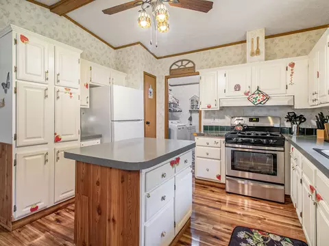 181 106th, Plainwell, MI 49080 photo 7