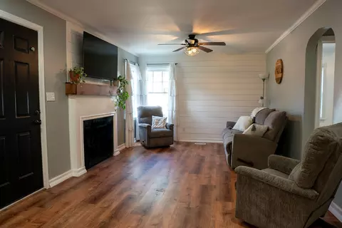 409 Brown St, Tecumseh, MI 49286 photo 12