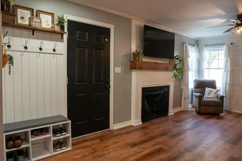 409 Brown St, Tecumseh, MI 49286 photo 13
