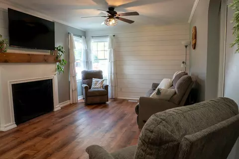 409 Brown St, Tecumseh, MI 49286 photo 11