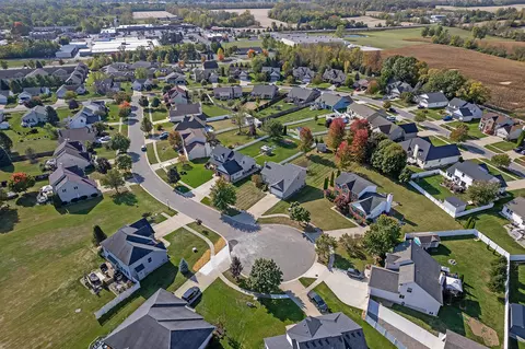 View/Area - 413 Settlers Cv, Tecumseh, MI 49286 photo 17 of 18