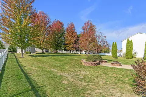 Exterior - 413 Settlers Cv, Tecumseh, MI 49286 photo 4 of 10