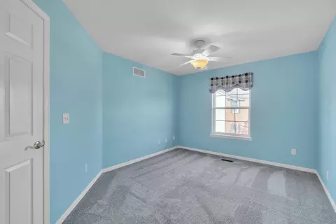 Bedroom - 413 Settlers Cv, Tecumseh, MI 49286 photo 6 of 6