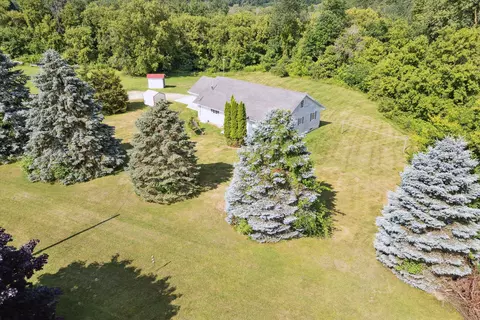 939 Black Rd, Trufant, MI 49347