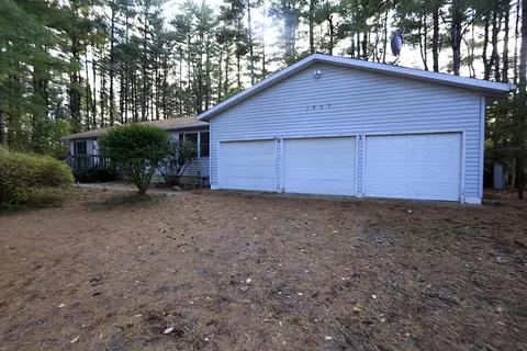 7647 Riverside Rd, Brooklyn, MI 49230 photo 2