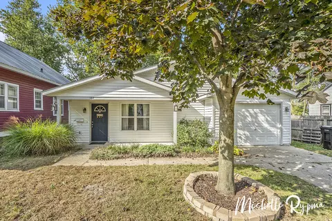 164 Reed Ave, Holland, MI 49423