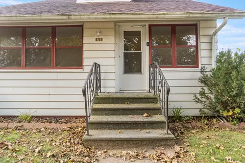 111 E Bird St, Jackson, MI 49203 photo 4