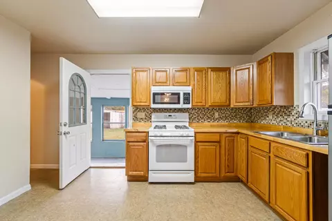 111 E Bird St, Jackson, MI 49203 photo 18