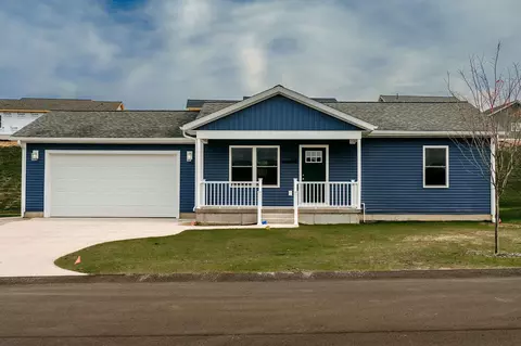 254 Willowside Dr, Shelby, MI 49455
