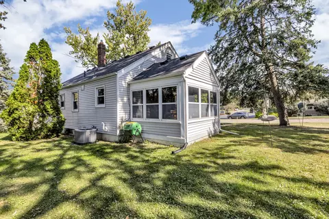 702 17th St, Jackson, MI 49203 photo 28