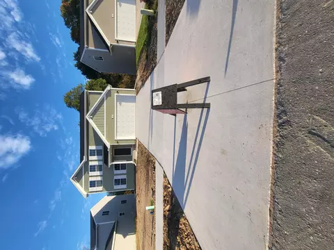 359 N Tannenbaum Trl NE, Cedar Springs, MI 49319