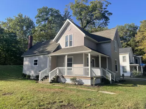 515 Hubbard St, Allegan, MI 49010