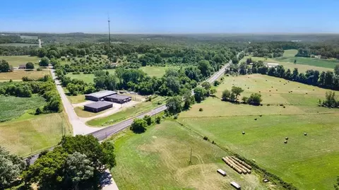 Vl M-40, Allegan, MI 49010