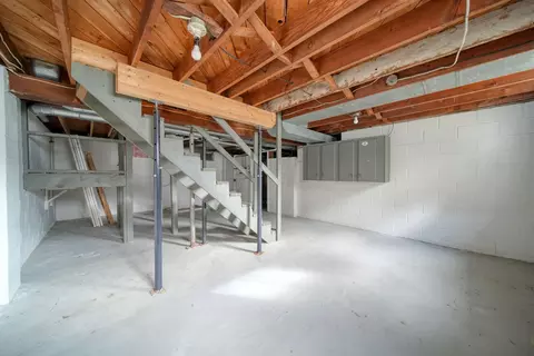 2108 First St, Jackson, MI 49203 photo 22