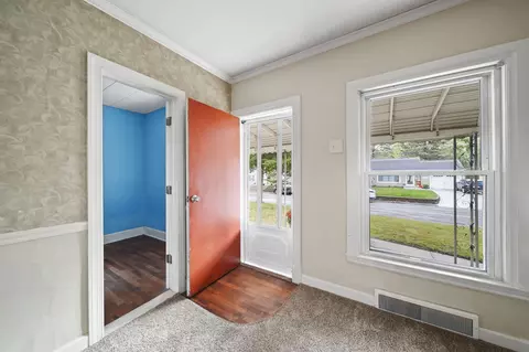 2108 First St, Jackson, MI 49203 photo 3