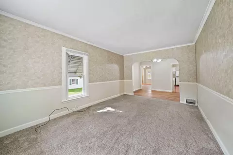 2108 First St, Jackson, MI 49203 photo 8