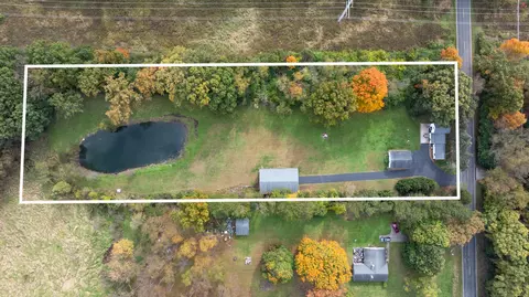 View/Area - 2531 Reynolds Rd, Jackson, MI 49201 photo 5 of 11