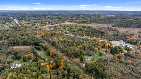 View/Area - 2531 Reynolds Rd, Jackson, MI 49201 photo 9 of 11