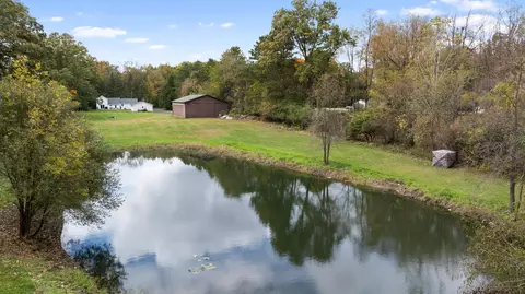 Exterior - 2531 Reynolds Rd, Jackson, MI 49201 photo 21 of 23