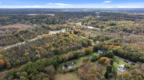 View/Area - 2531 Reynolds Rd, Jackson, MI 49201 photo 10 of 11