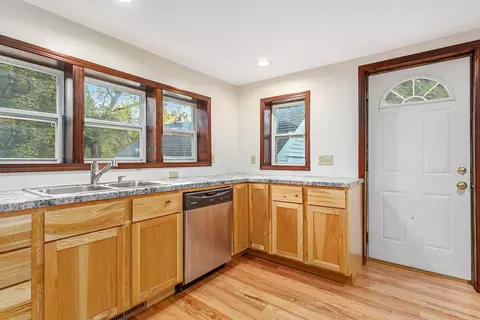 710 E Mill St, Hastings, MI 49058 photo 11