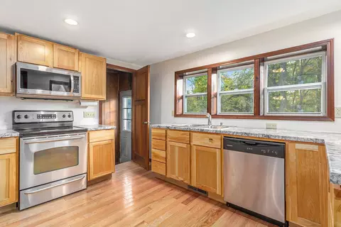 710 E Mill St, Hastings, MI 49058 photo 10
