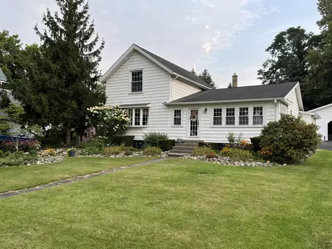 124 E State St, Reading, MI 49274