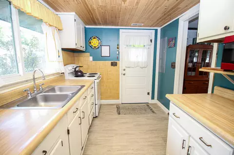 11279 Point Rd, Three Rivers, MI 49093 photo 14