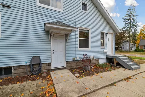 308 High St, Williamston, MI 48895 photo 4