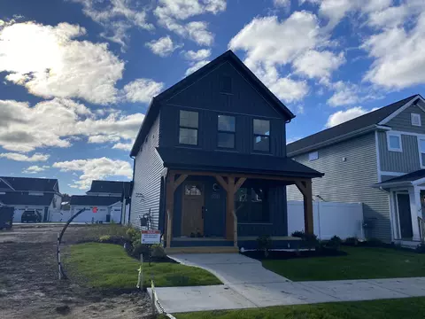 8278 Cooks Corner Dr, Byron Center, MI 49315