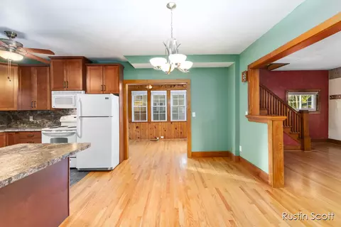 310 S Front St, Belding, MI 48809 photo 7