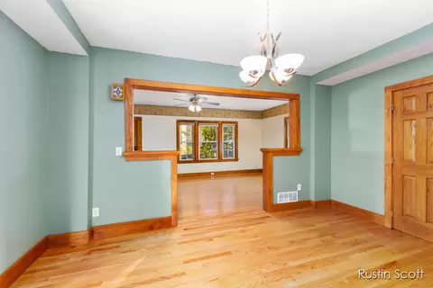 310 S Front St, Belding, MI 48809 photo 10